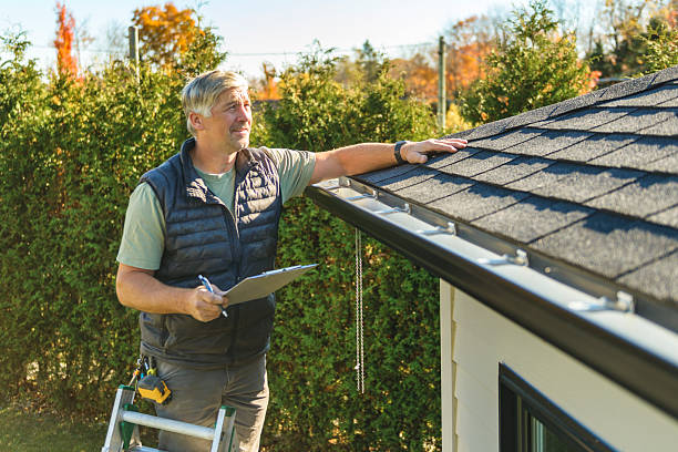 Professional Roofing technician working in Sellers, SC